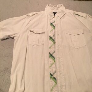 Men’s White jean shirt size XL